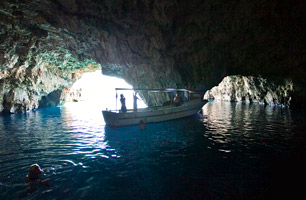 Green Cave | Daily Excursions Primi Hvar